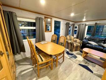 Glebe Caravan