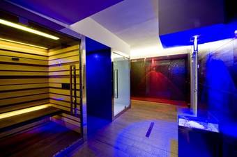 Viola Mhotel
