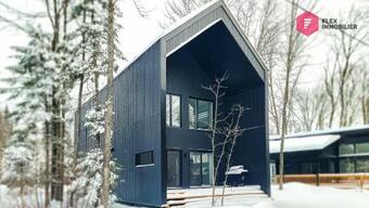 La Fleur Urbaine De Portneuf : 2.5 Bathrooms, Hot Tub, Sauna And Pool