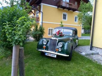 Apartments Edelwei� & Enzian - G�stehaus Zum Fuchs