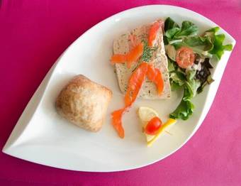 Hotel Logis Aux Berges De L'aveyron