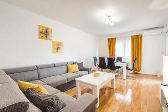 Apartman Angie In The Centre Of Metkovic