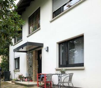 Bed & Breakfast Modern Room With Netflix In Porta Westfalica