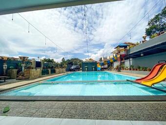 Villa Deris 7 Kamar