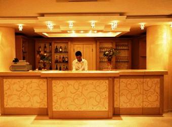 Oasis Hotel