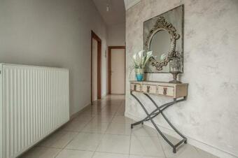 Villa Dina's House