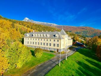 Hostal Solhov, Castle Of The Lyngen Alps