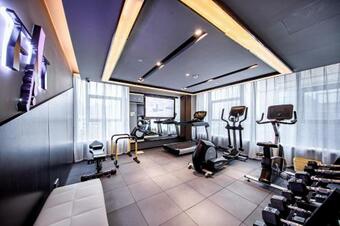 Atour Hotel Yuzhong Yuci Incity