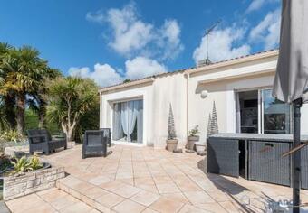 Grande Maison Avec Jardin