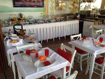 Hotel Al Faro Lodge
