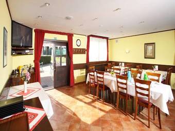 Hotel Milan Vopicka