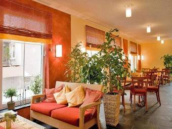 Hotel L�we Lehrberg