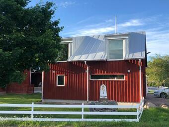 Apartamento Nybyggd Tv�rumsl�genhet Fullt Utrustad Och M�blerad I Natursk�nt Omr�de.