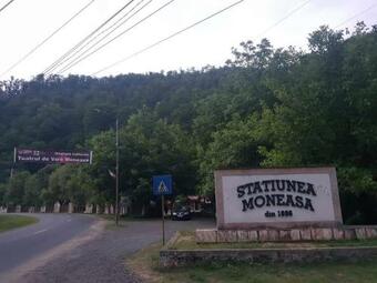 Camping Moneasa