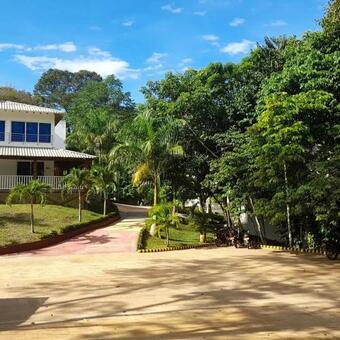 Eco Hotel El Bosque