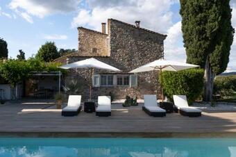Apartamento La Bastide Des Cypr�s - L'escapade Adult Only