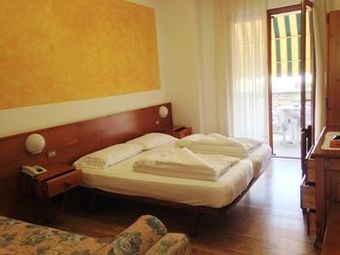 Hotel Veronesi