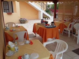 Bed & Breakfast Kamarina Land