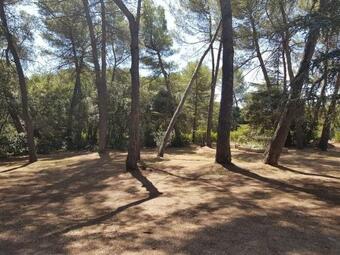 Villa Bois Romay Dans Le Luberon Avec Piscine, Tennis Et P�tanque.