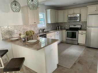 Shore Drive - 2 Bedroom/2 Bath/bunk/queen Oasis
