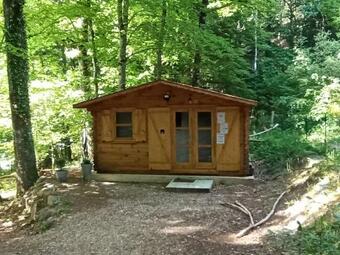 Agroturismo Cabanes Dans Les Arbres Du Lac