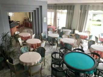 Batis Hotel