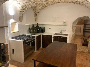 La Casa Di Mezzo