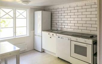 Amazing Apartment In Eringsboda With 2 Bedrooms