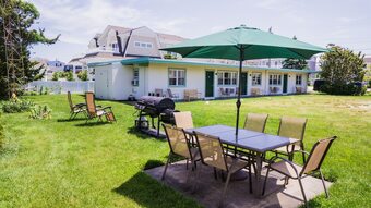 Sun 'n' Sand Motel