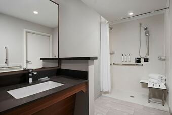 Hotel Fairfield Inn By Marriott & Suites Chino