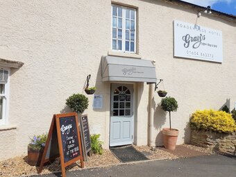 Roade House Hotel