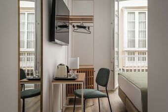 Hostal Bypillow Casa Gades