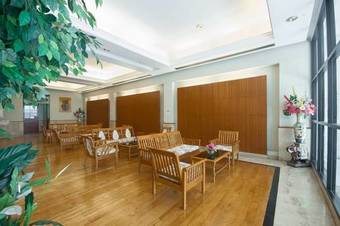 Grand Plaza Hotel