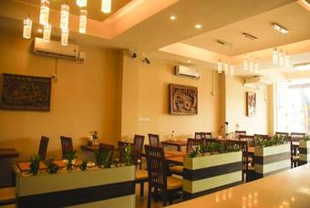 Pleasant View Hotel