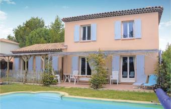 Holiday Home Mallemort