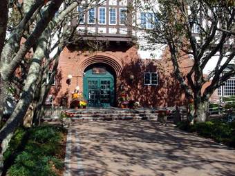 Hotel Montauk Manor