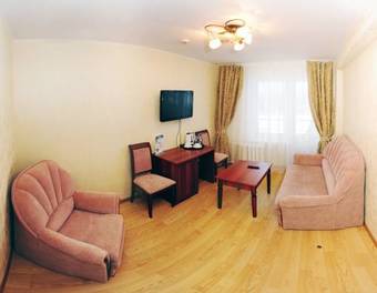 Hotel Tirvas