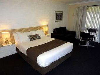Zig Zag Motel