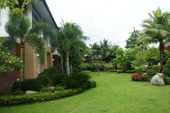 Juntra Resort & Hotel