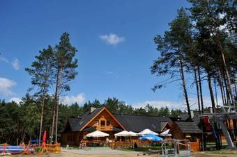 Hotel 365