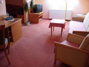 Hotel Trawa