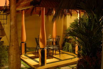 Hotel Flower Garden