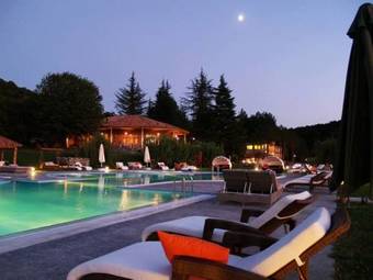 Hotel Lopota Resort