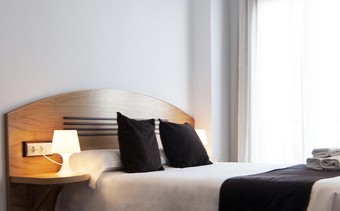 Apartamentos Plaza De La Luz C�diz