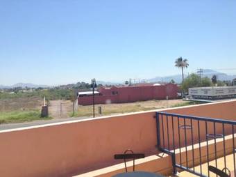 Los Jitos Hotel & Suites
