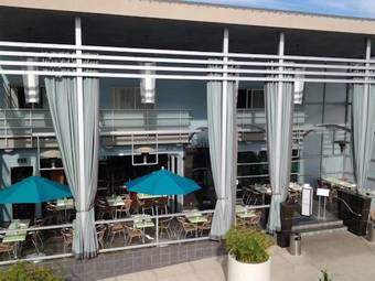 Shade Hotel
