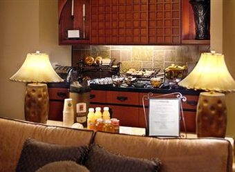 Larkspur Landing Campbell-an All-suite Hotel