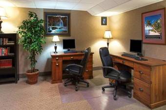 Hotel Ramada Price