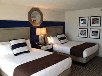 Hotel South Shore Harbour Resort And Conference Center