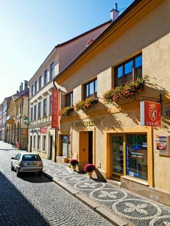 Apartm�ny U Kr�le